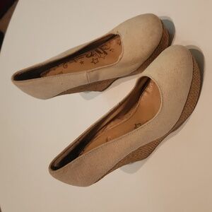 Brash platform wedges size 11